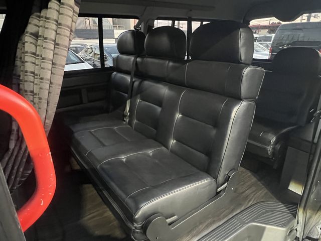 TOYOTA HIACE wagon 2014