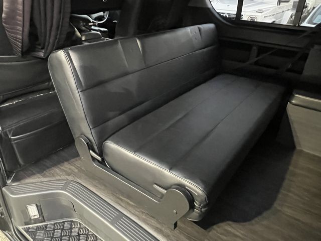 TOYOTA HIACE wagon 2014