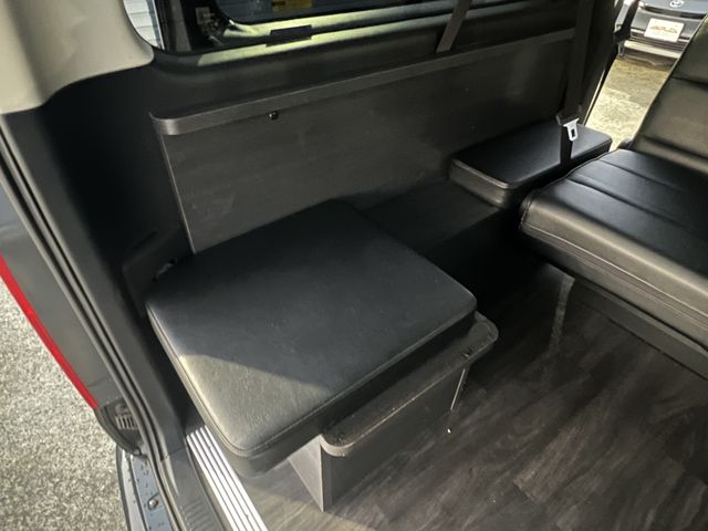 TOYOTA HIACE wagon 2014