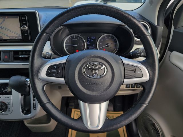 TOYOTA PIXIS JOY 2017