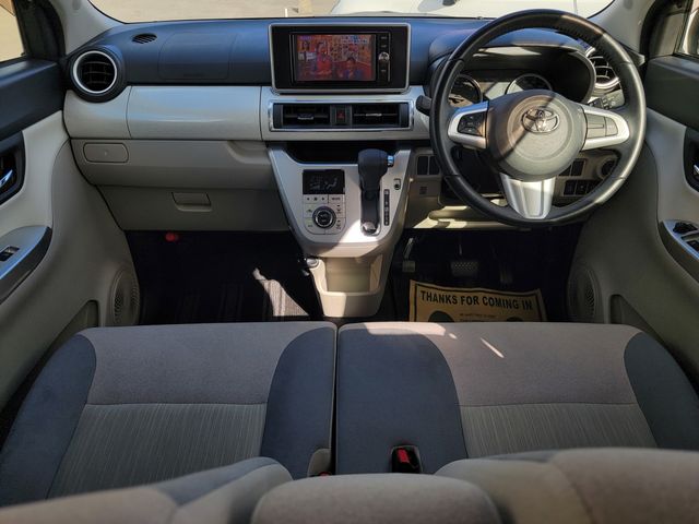 TOYOTA PIXIS JOY 2017