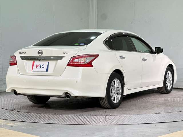NISSAN TEANA 2016