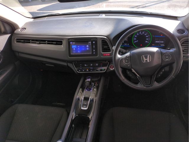 HONDA VEZEL HYBRID 2014