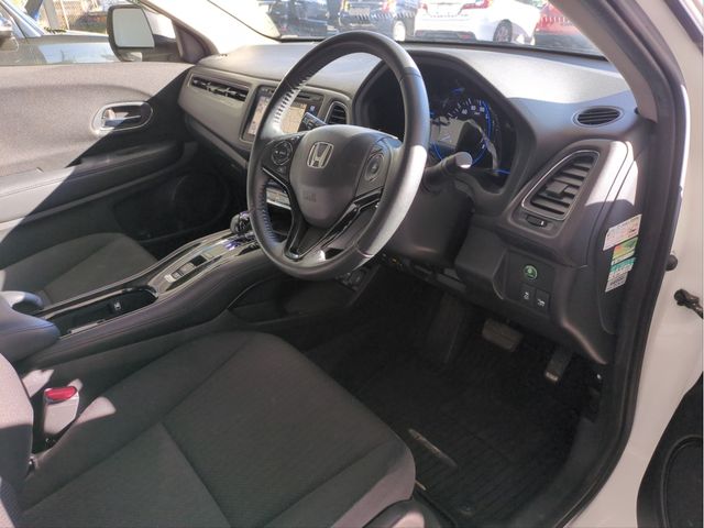 HONDA VEZEL HYBRID 2014