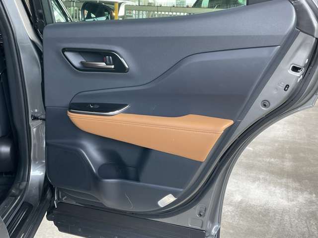 TOYOTA CROWN CROSSOVER 2024