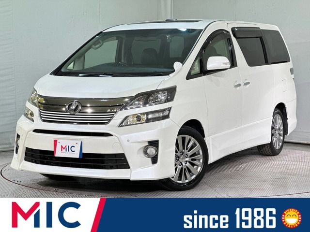 TOYOTA VELLFIRE 2012