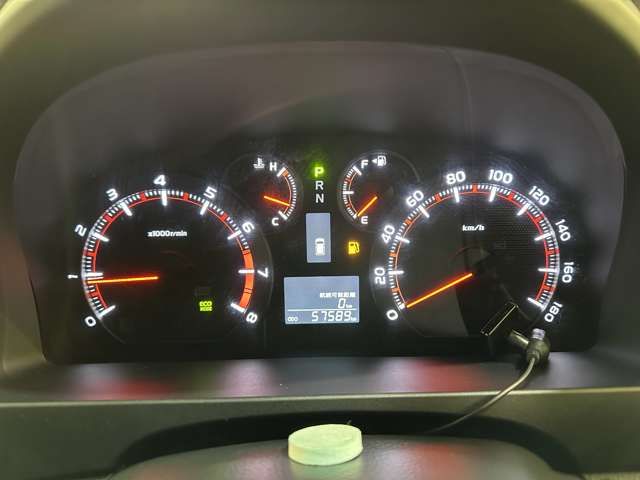 TOYOTA VELLFIRE 2012