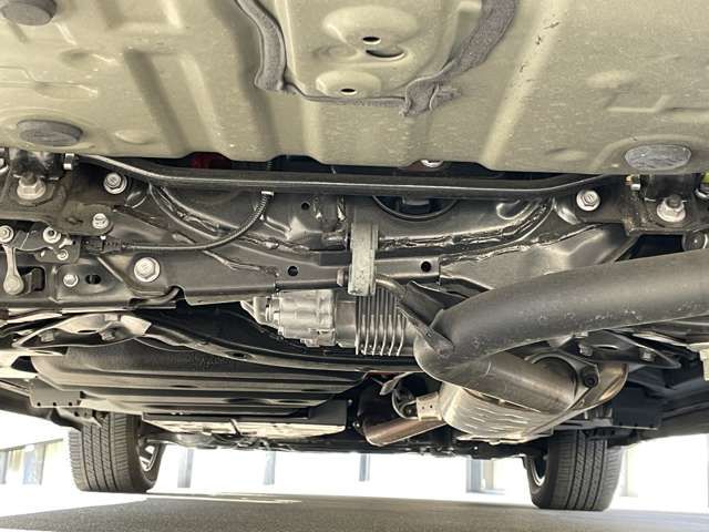 TOYOTA HARRIER 4WD 2019