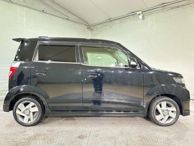 HONDA ZEST SPARK 2012