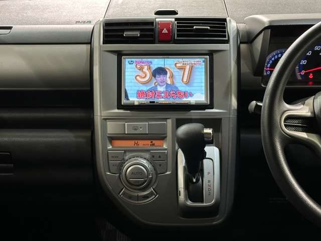 HONDA ZEST SPARK 2012