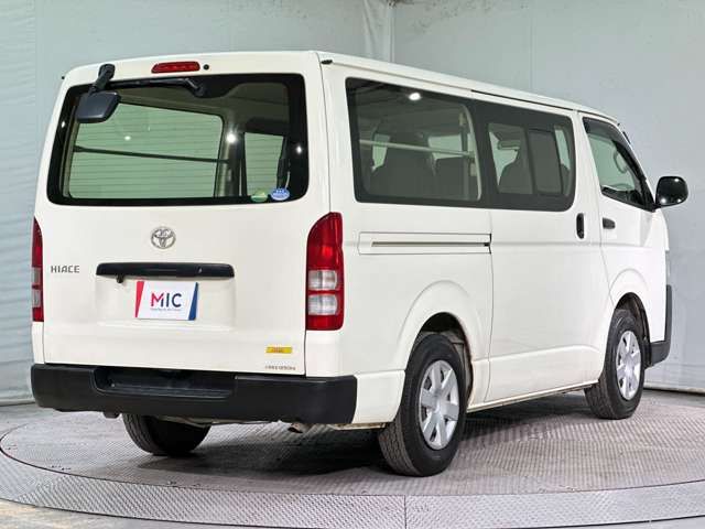 TOYOTA HIACE van 2WD 2018