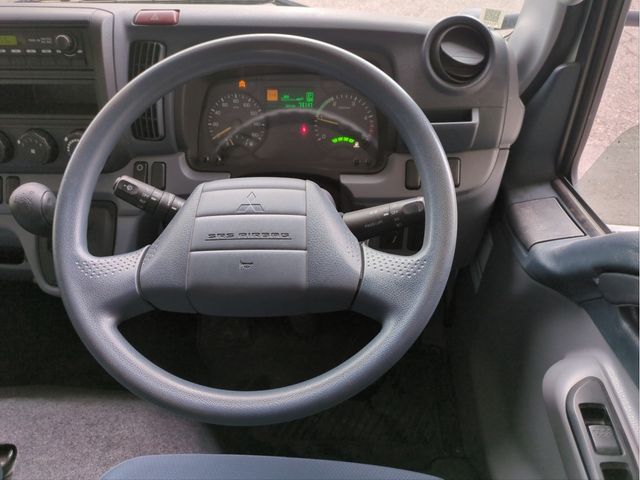 MITSUBISHI CANTER 2013