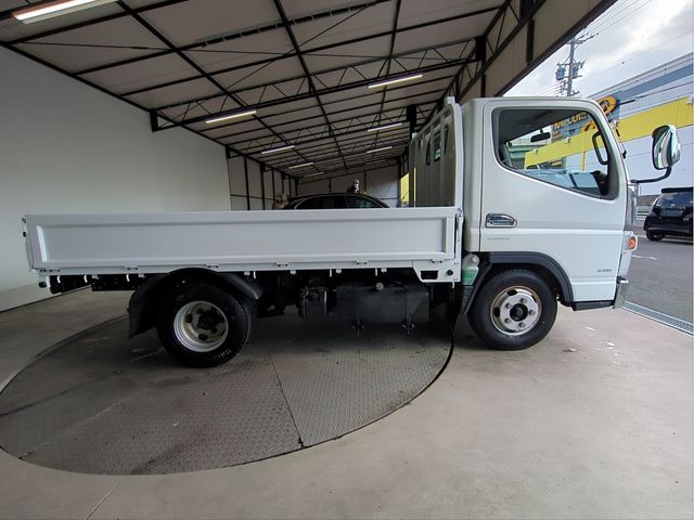 MITSUBISHI CANTER 2013