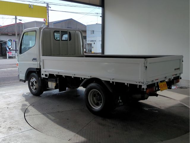 MITSUBISHI CANTER 2013