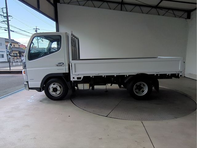 MITSUBISHI CANTER 2013