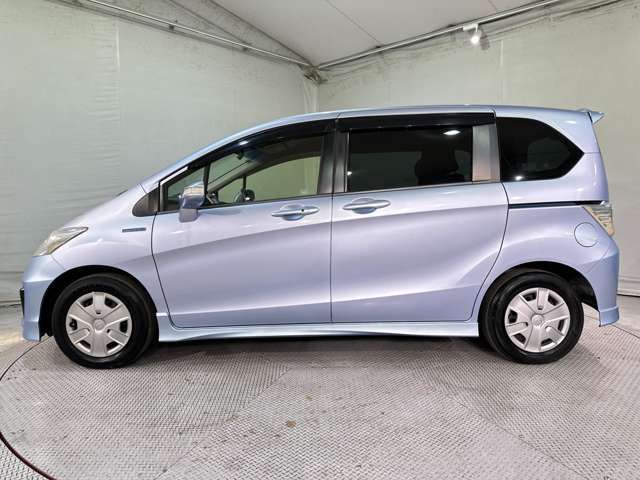 HONDA FREED HYBRID 2013