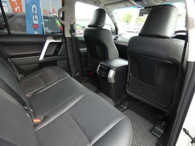 TOYOTA LANDCRUISER PRADO 2018