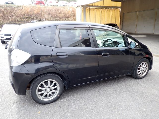 HONDA FIT HYBRID 2011