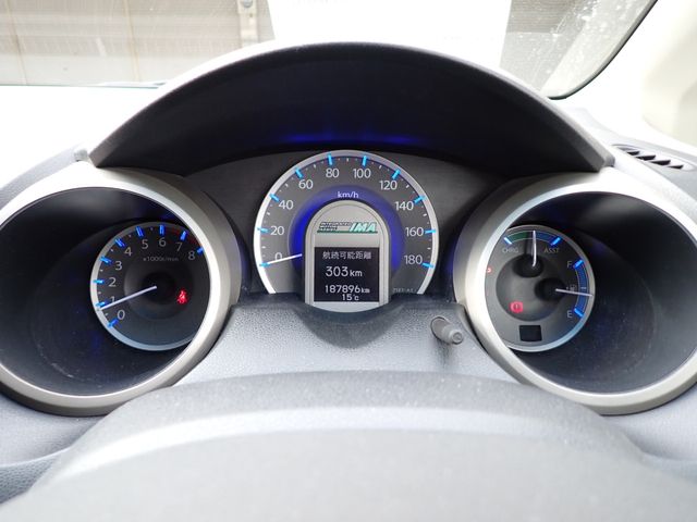 HONDA FIT HYBRID 2011