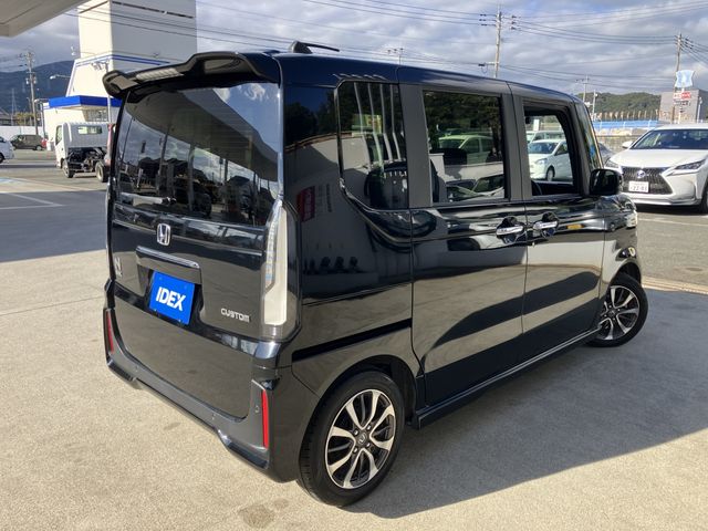 HONDA N BOX CUSTOM 2023