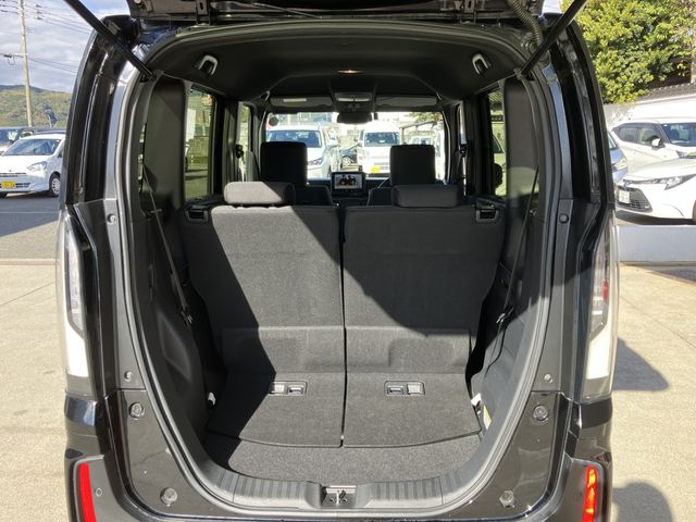 HONDA N BOX CUSTOM 2023