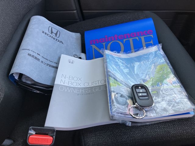 HONDA N BOX CUSTOM 2023