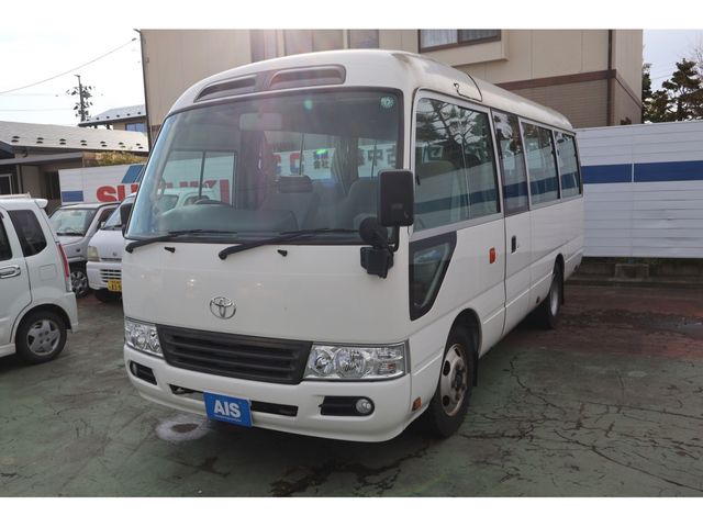 TOYOTA COASTER 2010