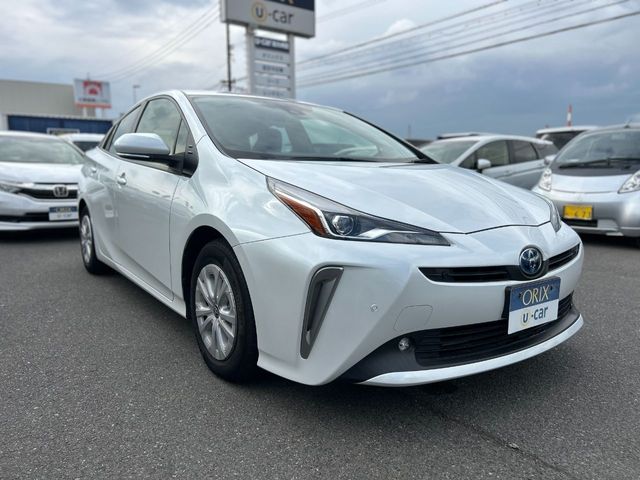 TOYOTA PRIUS 2020