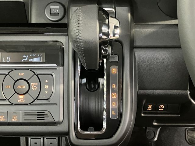 SUZUKI Spacia custom 2025