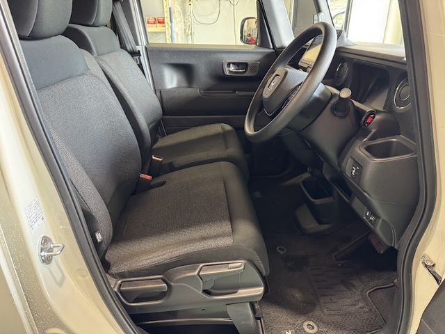 HONDA N BOX CUSTOM 2023