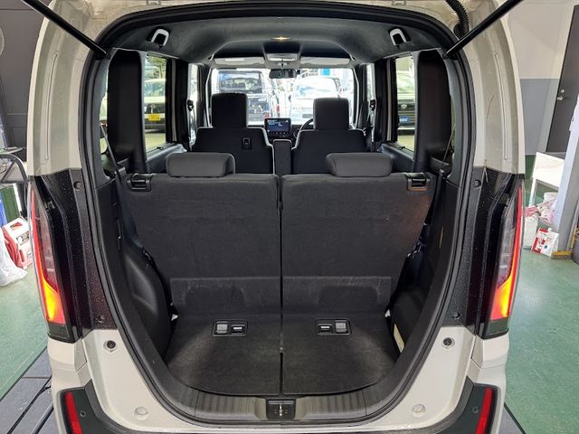 HONDA N BOX CUSTOM 2023