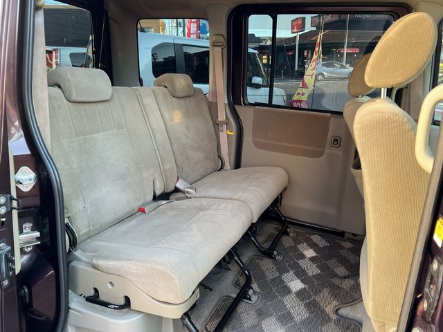 DAIHATSU ATRAI wagon 2012