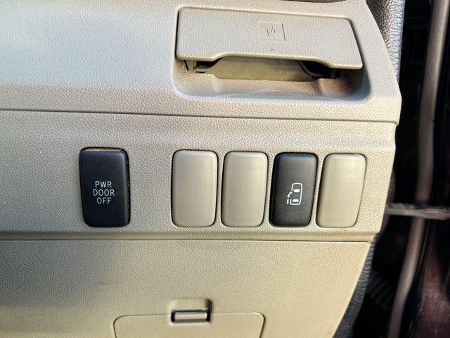 DAIHATSU ATRAI wagon 2012