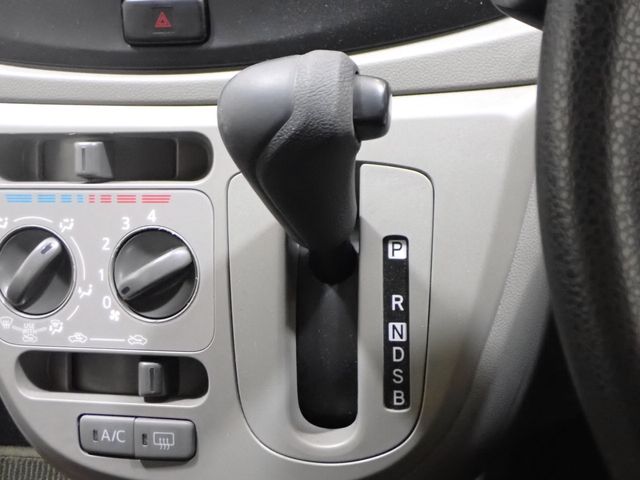 TOYOTA PIXIS EPOCH 2016