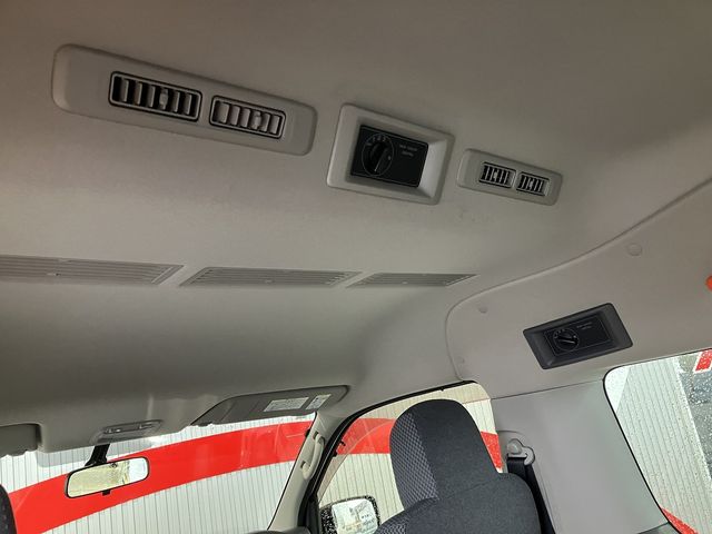 NISSAN NV350 CARAVAN 4WD 2016