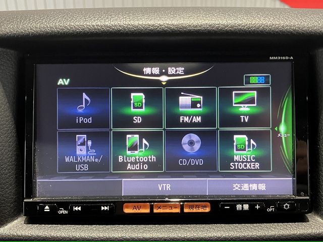 NISSAN NV350 CARAVAN 4WD 2016