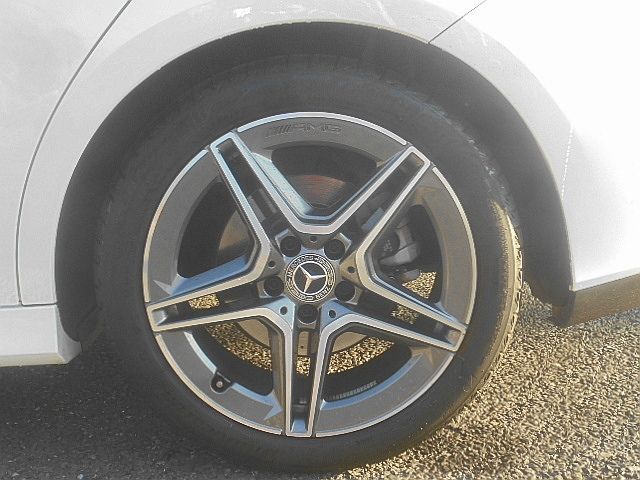 MERCEDES BENZ MERCEDES BENZ CLA Shooting Brake 2023