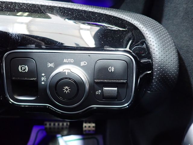 MERCEDES BENZ MERCEDES BENZ A class 2023