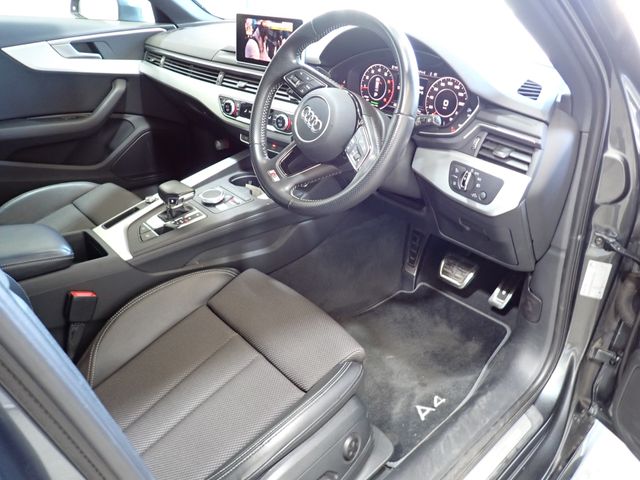 AUDI AUDI A4 AVANT 2017