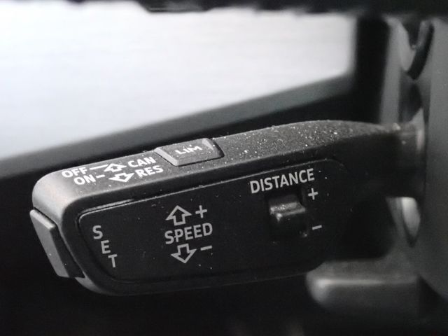 AUDI AUDI A4 AVANT 2017