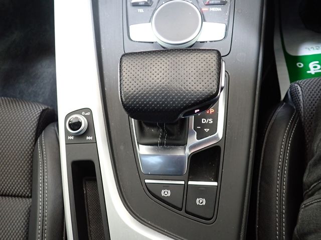 AUDI AUDI A4 AVANT 2017