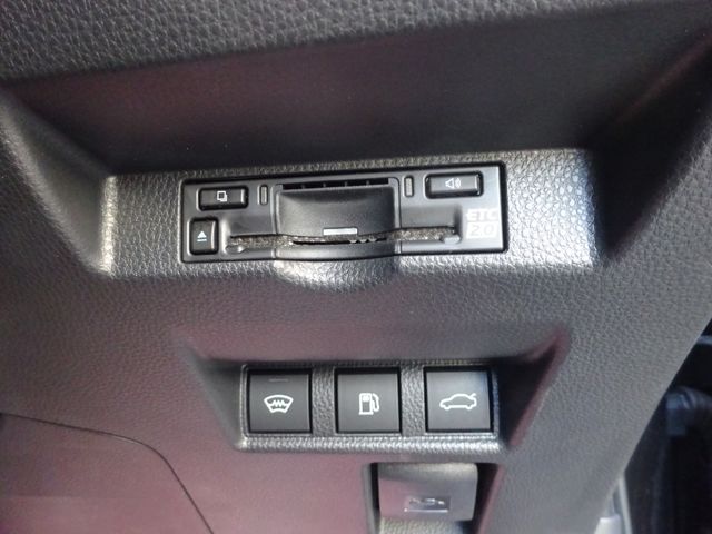 TOYOTA CROWN sedan hybrid 2024