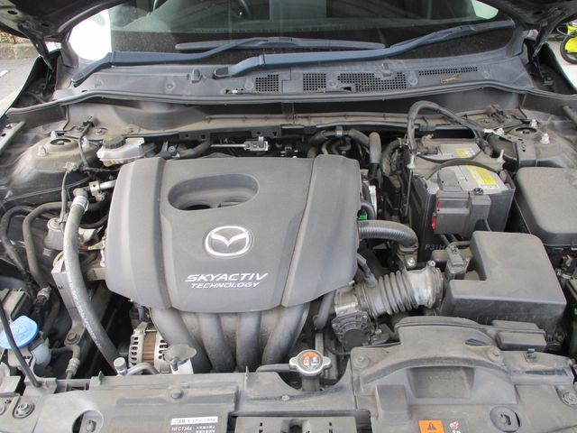 MAZDA DEMIO 2017