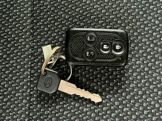 DAIHATSU TANTO 4WD 2015