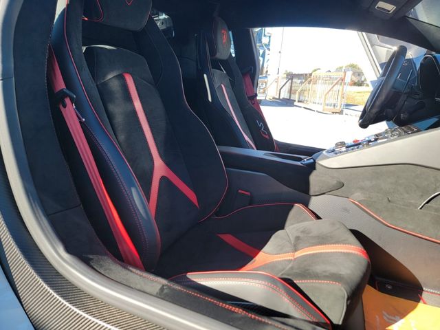 LAMBORGHINI LAMBORGHINI Aventador Roadster 2019