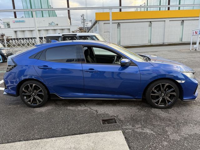 HONDA CIVIC hatchback 2019