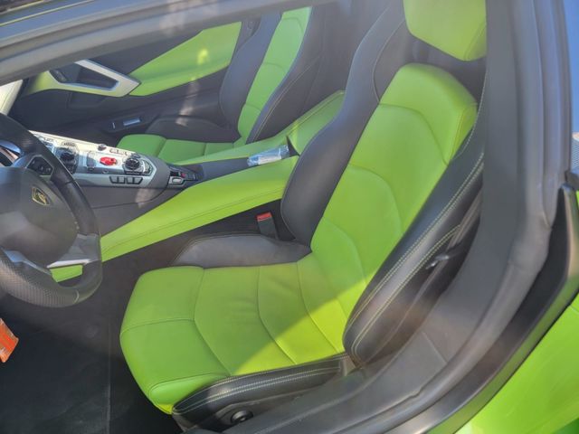 LAMBORGHINI LAMBORGHINI Aventador 2014