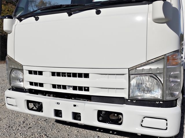 ISUZU ELF 2007