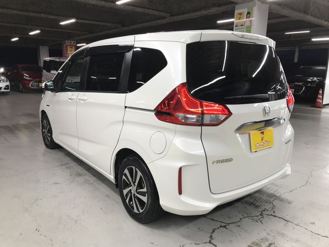 HONDA FREED HYBRID 2019
