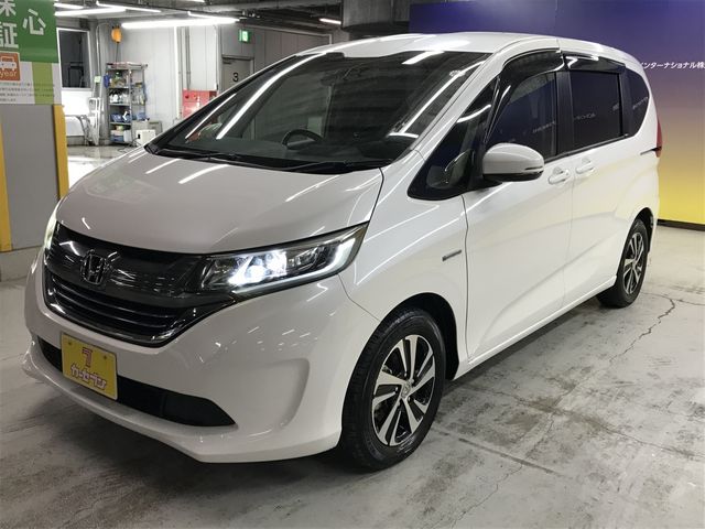 HONDA FREED HYBRID 2019